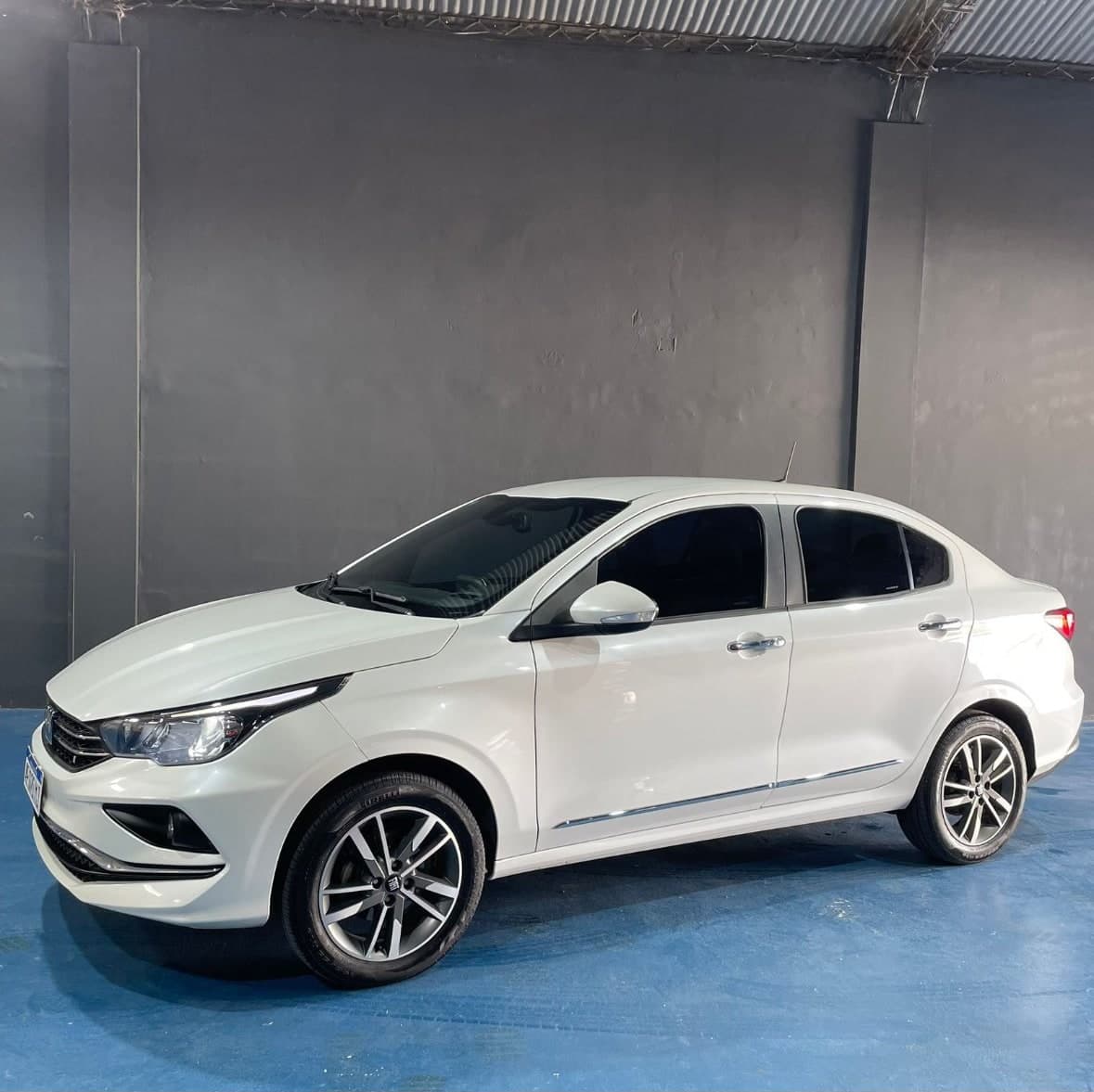 Fiat Cronos Precision 1.3 CVT